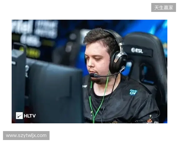 媒体爆料：Eternal Fire计划围绕Calyx和jottAAA搭建国际阵容